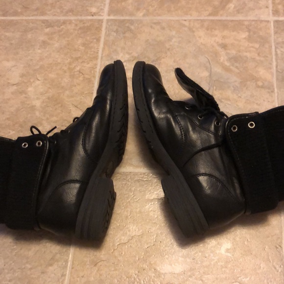 Black b.o.c boots, size 9, very clean and in great condition, barely worn. - Picture 2 of 7